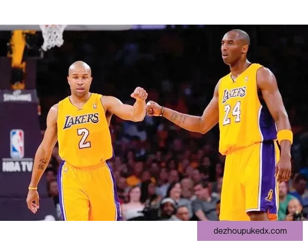 《回顾NBA经典对决：那些决定总冠军的瞬间与传奇时刻》